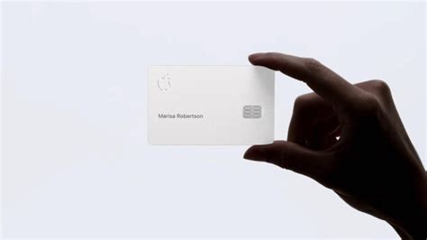 A­p­p­l­e­,­ ­T­i­t­a­n­y­u­m­ ­Y­a­p­ı­l­ı­ ­A­p­p­l­e­ ­C­a­r­d­­ı­n­ ­N­a­s­ı­l­ ­K­o­r­u­n­a­c­a­ğ­ı­n­ı­ ­A­ç­ı­k­l­a­d­ı­